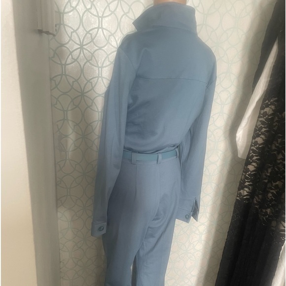 NWT Guess by Marciano Blue Jumpsuit with V-Neck and Belt size 6 - Picture 5 of 10